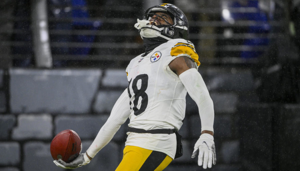 Steelers beat Ravens in the rain, now hope to get help they need for playoff spot