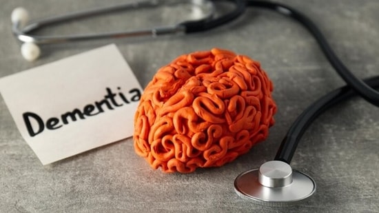 While dementia is not entirely preventable, certain lifestyle habits have emerged as potential contributors to its onset,(Freepik)