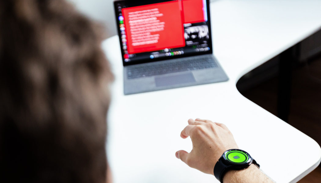 WowMouse turns your smartwatch into a gesture-based Bluetooth mouse