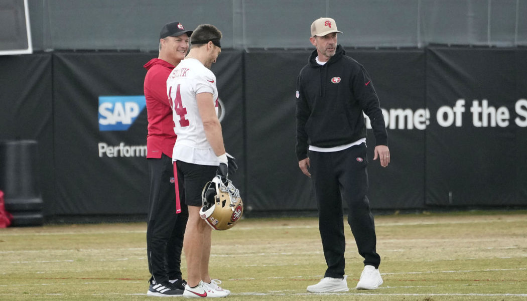 49ers reportedly unhappy with 'soft' practice field at UNLV, exploring alternatives - Yahoo Sports