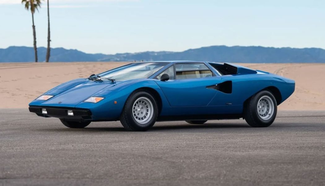 A 1976 Lamborghini Countach LP 400 “Periscopio” Is Heading to Auction