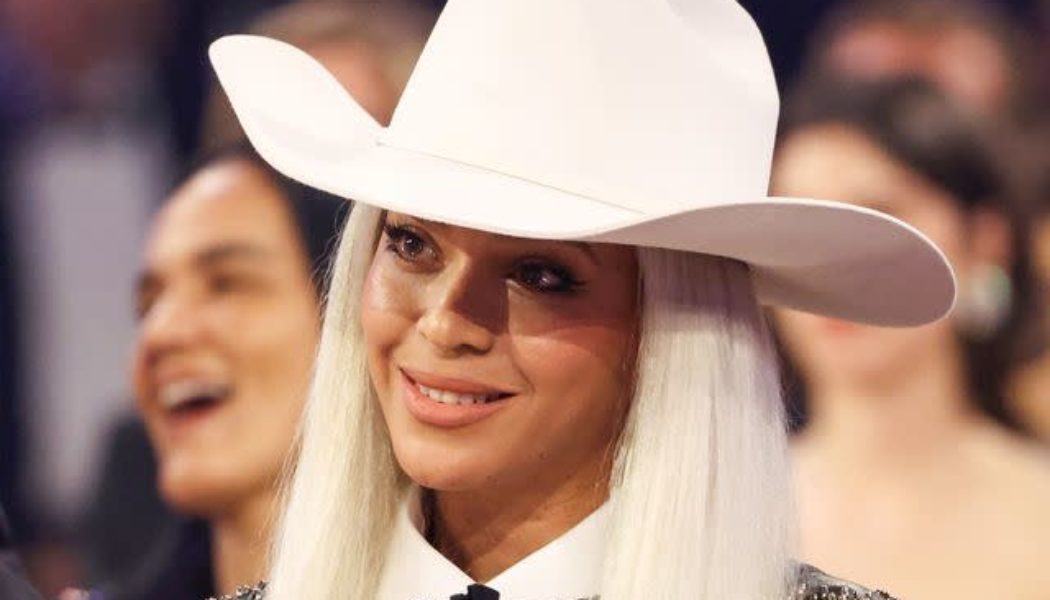 Beyoncé becomes first Black woman with No. 1 country song for 'Texas Hold 'Em'