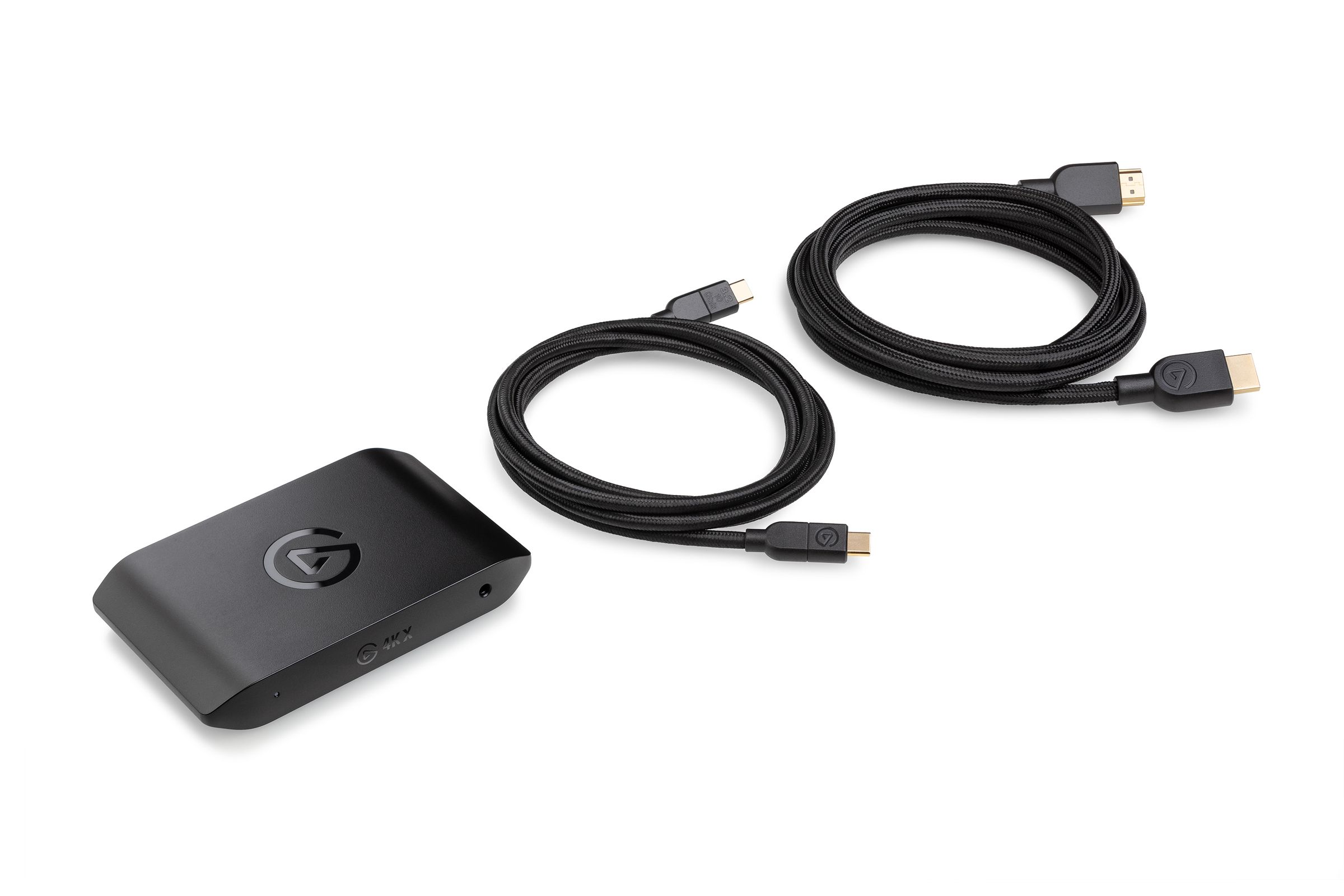 The 4K X comes bundled with high-speed USB and HDMI cables.