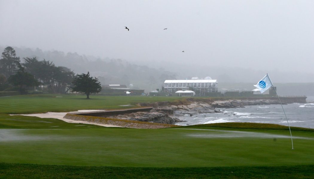 Final round pushed to Monday at AT&T Pebble Beach Pro-Am because of weather