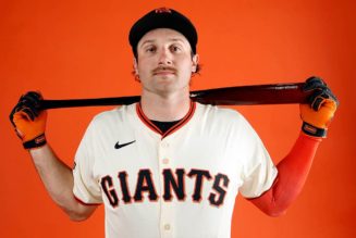 Giants player's photo in new MLB jersey goes viral after revealing how tight pants really are