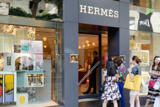 Hermès Expands in Hong Kong Betting on Return of Luxury Shoppers