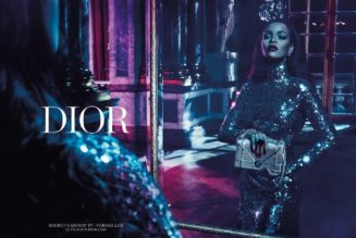 Rihanna Returns to Dior