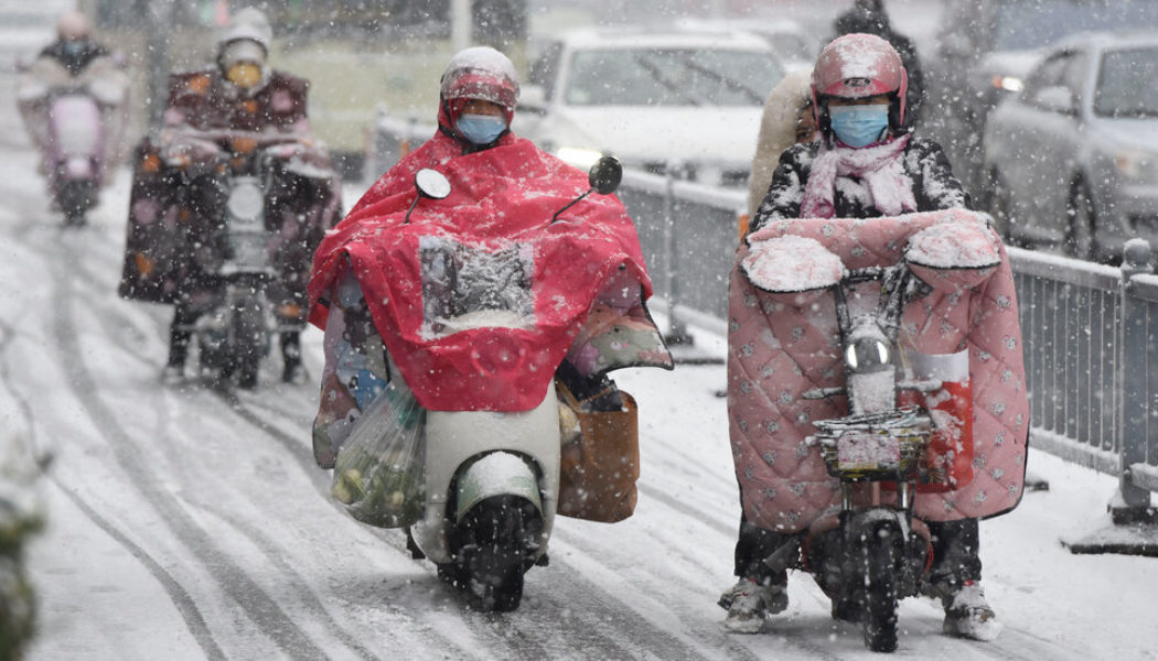 Severe Weather Disrupts Travel in China Ahead of Lunar New Year