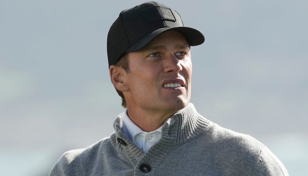 Tom Brady offers simple explanation for errant tee shot at Pebble Beach Pro-Am