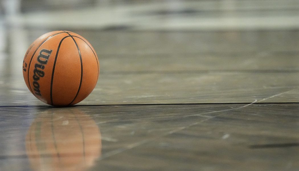 New Jersey HS boys basketball playoff game ends in controversy over buzzer-beater: 'They screwed these kids'