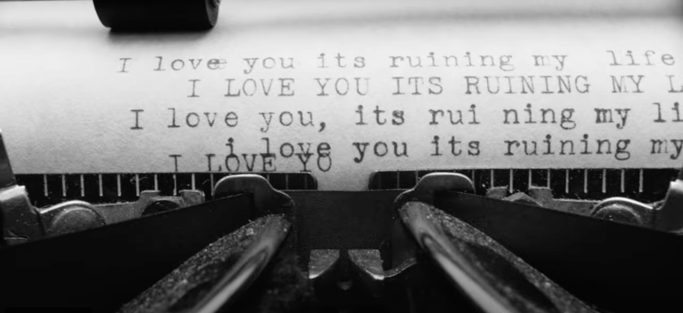 taylor swift's typewriter