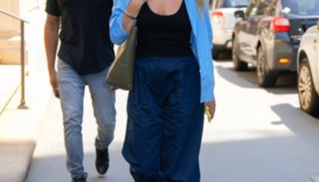 Celebs Love Wearing Wide-Leg Trousers Just As Much As I Do—4 Chic Looks I’m Copying