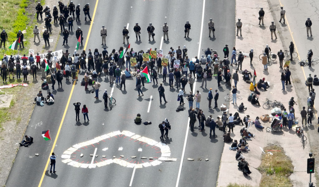 Gaza War Freeway Protest