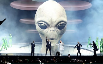 Will Smith performing Men in Black with J Balvin at Coachella 2024