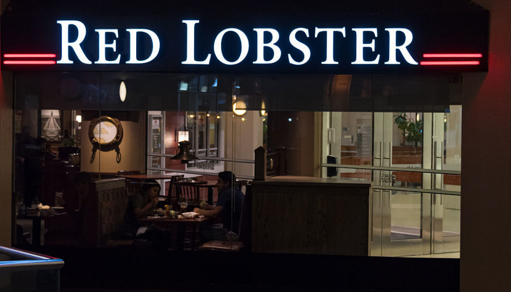 Red Lobster Mulling Bankruptcy, X Users Are Panicking