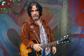 10 Folk Albums from the 1960s John Oates Thinks Everyone Should Own