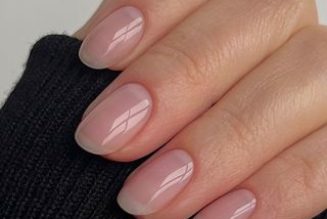 Adding This Simple Step Into My Nail Routine Made My Manicures Look Salon Grade