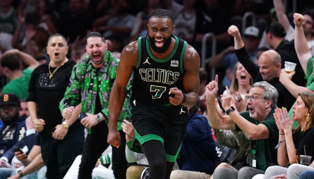 Celtics vs. Pacers score, takeaways: Jaylen Brown scores 40, downplays All-NBA snub as Boston goes up 2-0