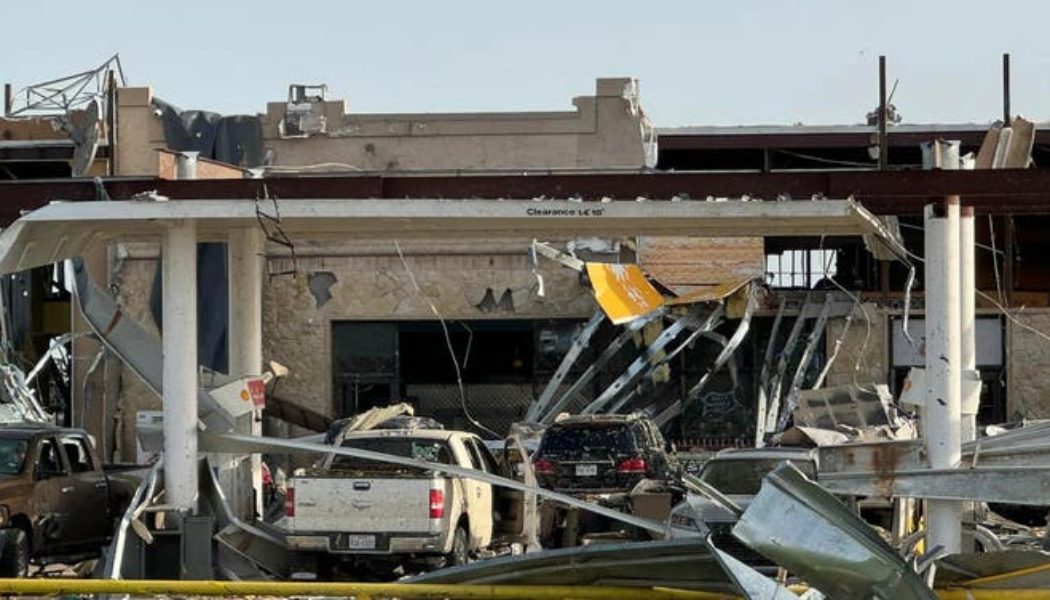 Children among 7 dead in Texas after tornado demolishes travel stop building, hits RV park