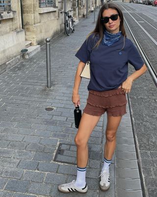 Influencer wears bloomer shorts.