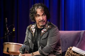 John Oates of Hall & Oates says new tech in music could lead to a ‘crazy, scary world’