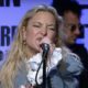 Kate Hudson covers Stone Temple Pilots' "Vaseline" ahead of debut album