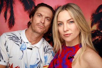 Kate Hudson tells brother Oliver to ‘block, delete’ haters after his comments about Goldie Hawn's lifestyle