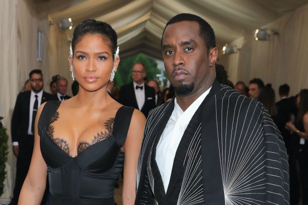 Diddy apologizes for beating ex-girlfriend Cassie after video published of vicious assault