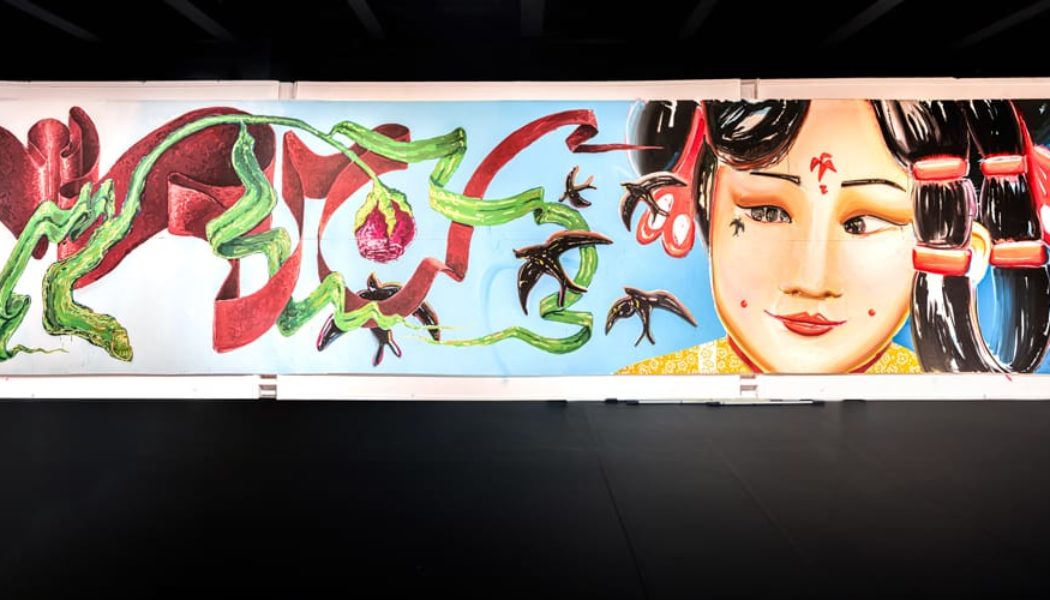 Omar Sha3 and Ana Barriga Unveil 'Harmony in Play' Mural at BRED Abu Dhabi Festival