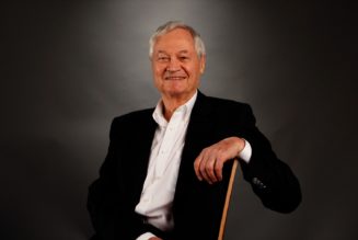 Roger Corman, Independent Film Legend, Dead at 98