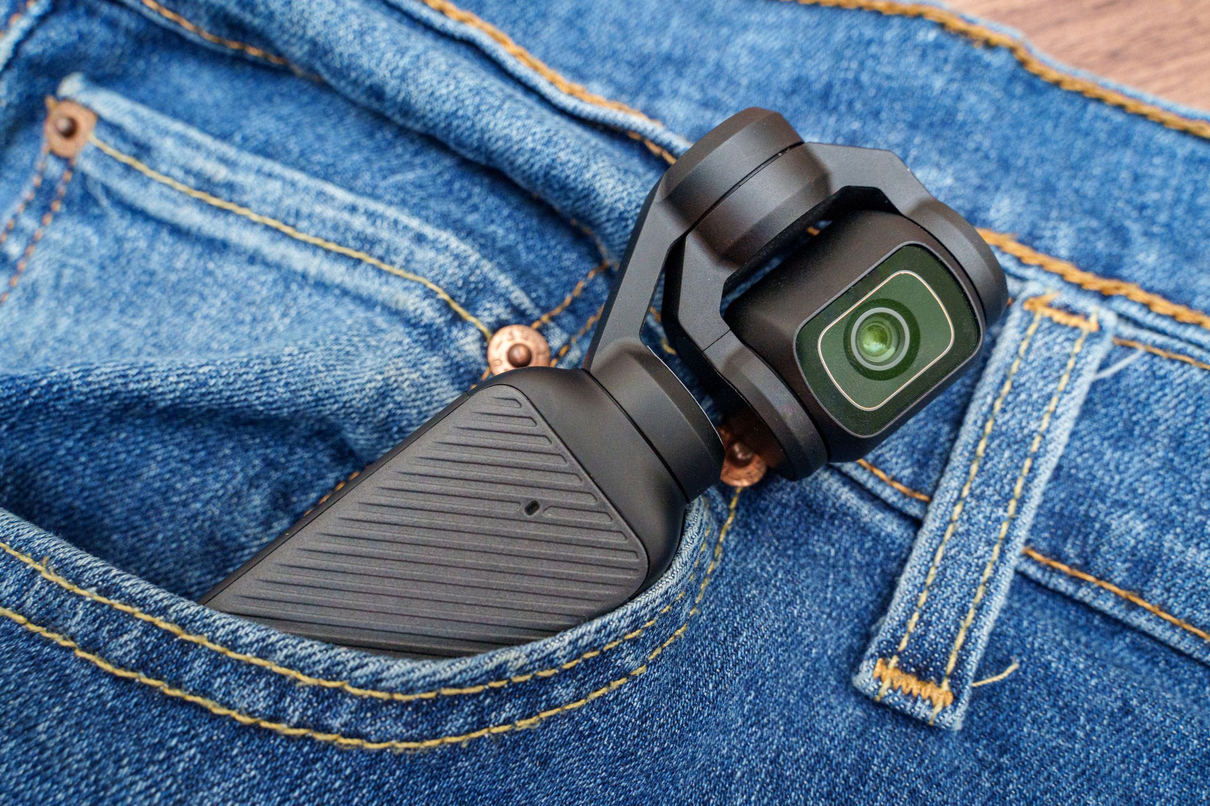 Despite its name, the Pocket 3 isn’t exactly comfortable to stuff in tighter pockets.