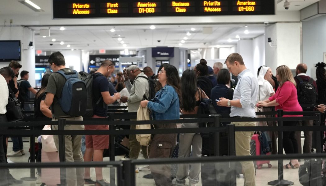 Travelers trying to beat the Memorial Day rush are seeing flight delays and higher prices