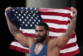 Bills sign Olympic gold medalist wrestler with zero prior football experience