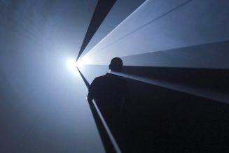 British Artist Anthony McCall Invites You to Step Into 'Solid Light'