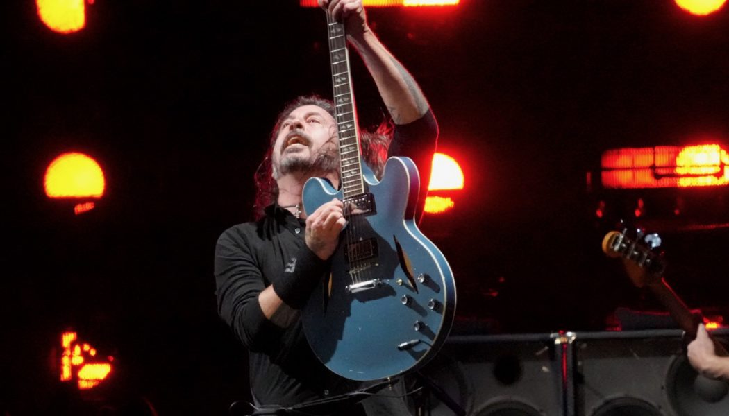 Foo Fighters debut long lost song "Unconditional" at UK tour kick-off