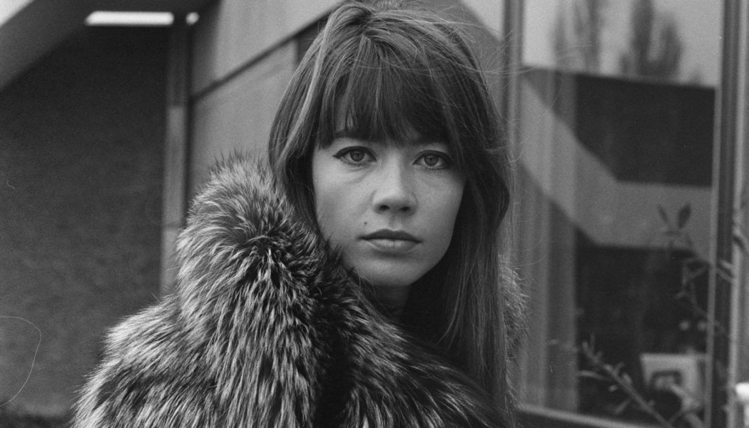 Françoise Hardy, French Singer-Songwriter and Pop Icon, Dead at 80