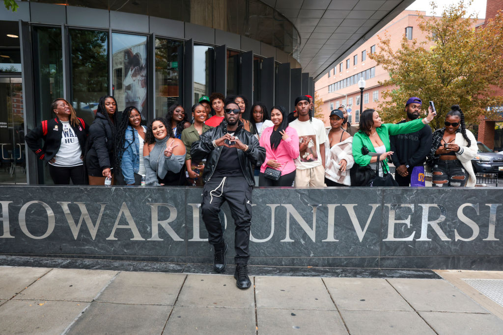 Sean "Diddy" Combs Fulfills $1 Million Pledge To Howard University At Howard Homecoming – Yardfest