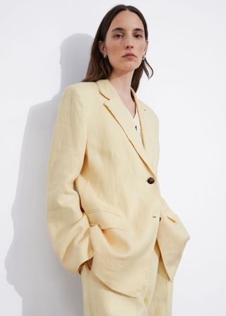 Fitted Linen Blazer