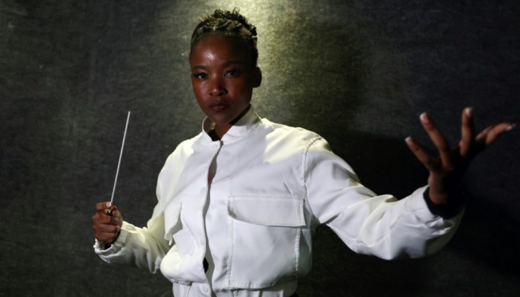 Pioneering black conductor melds opera with S.African dance music