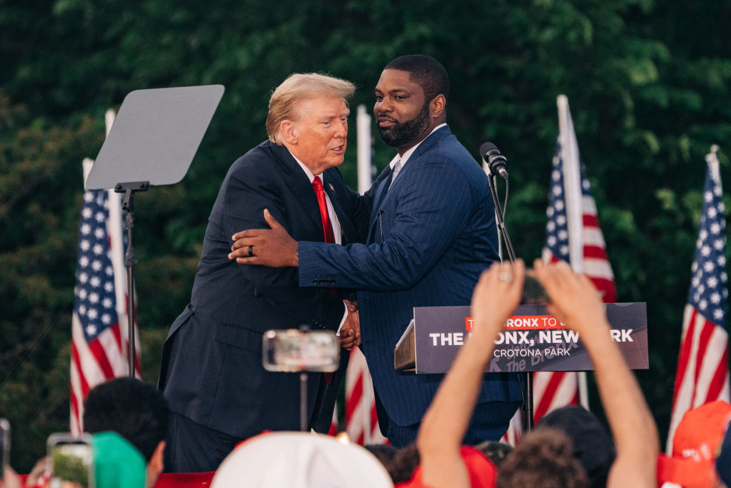 MANHATTAN, NY - MAY 23 : Former President Donald Trump greets