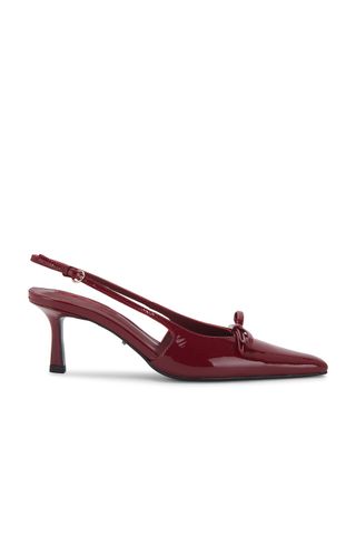 Pointy-Toe Slingback Heels in Burgundy