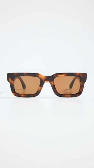 05 Sunglasses