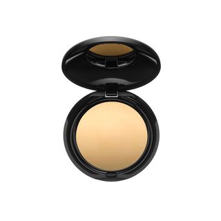 Skin Fetish: Sublime Perfection Blurring Under Eye Powder in Yellow