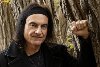 VINNY APPICE On Importance Of Not Burning Bridges In Music Industry: 'You've Gotta Be Part Of A Team'