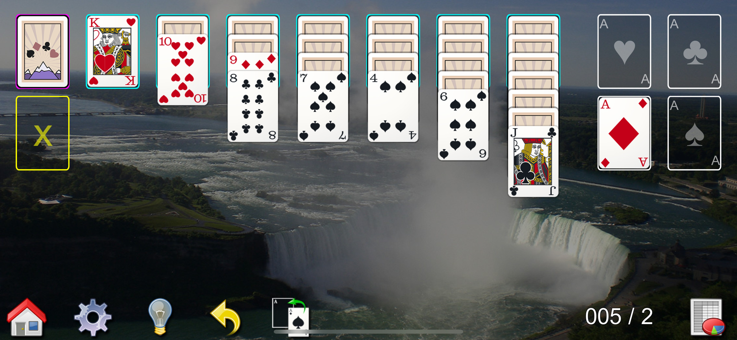 An example of one of the games on Aptoide at the time of testing: All-in-One Solitaire. Yep, that sure is a game of Solitaire.