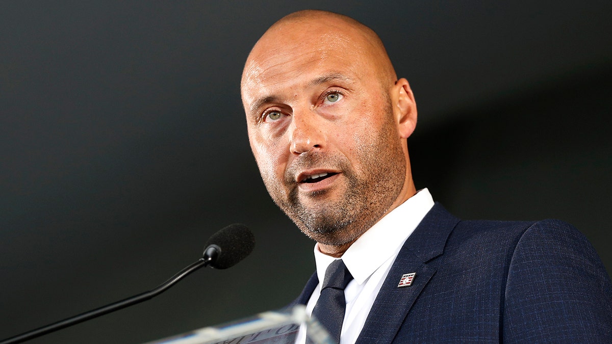 Derek Jeter speaks in Cooperstown