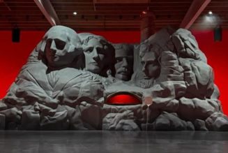 Eli Russell Linnetz Launches 'MONUMENTS' Exhibit With a Mount Rushmore Pizza Oven