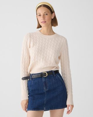 Cashmere Shrunken Cable-Knit Crewneck Sweater