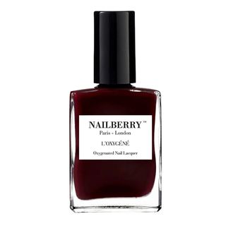 Nailberry L'Oxygene Nail Lacquer in Noirberry