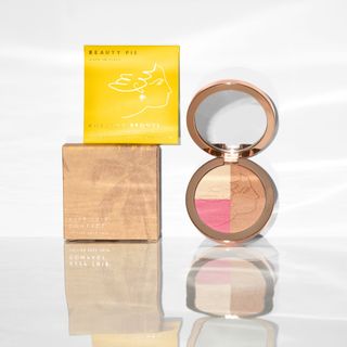 Super Glow Radiance Powder & Keep This™ Compact